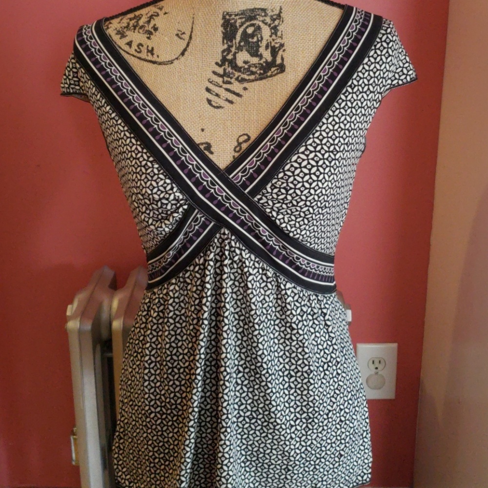 Max studio top size M